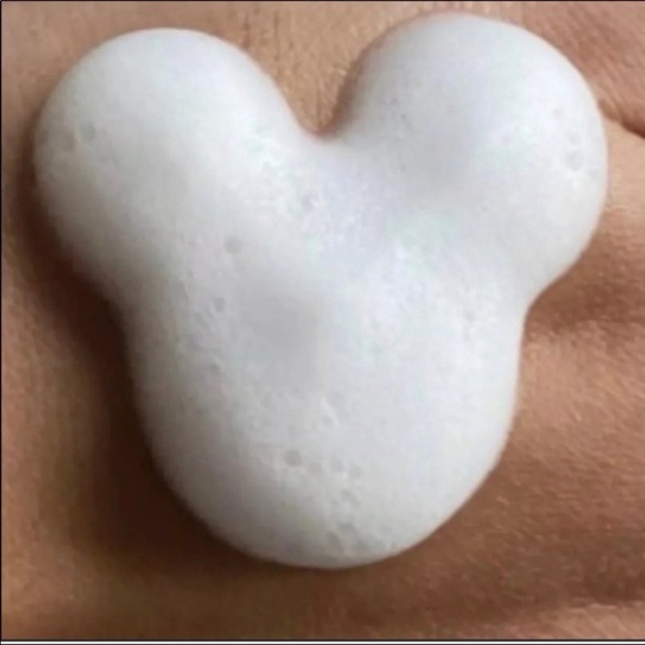 Walt Disney World 50th Mickey shaped foam soap - Picture 3 of 3